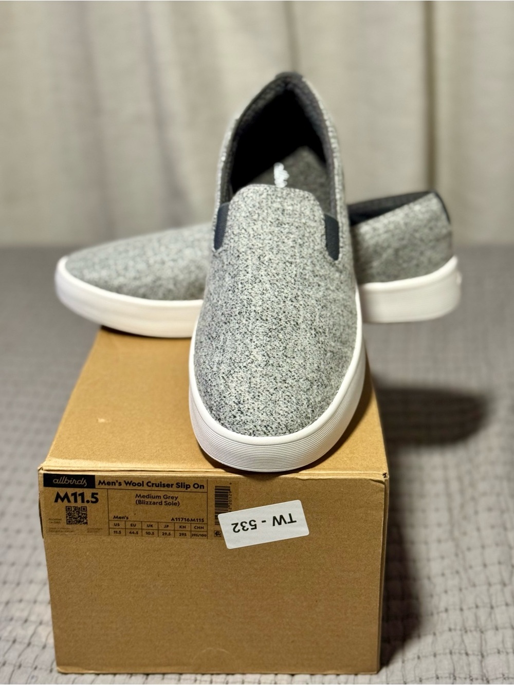 Allbirds Wool Cruiser Slip-On, Medium Grey, Men's 11.5, New in Box